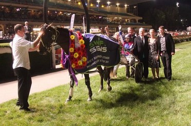 Cullen Bromac winning the last even Harness Race run at Moonee Valley .jpg